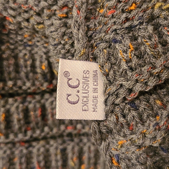 SPECKLED DARK MELANGE GRAY Ponytail Beanie - Picture 5 of 5
